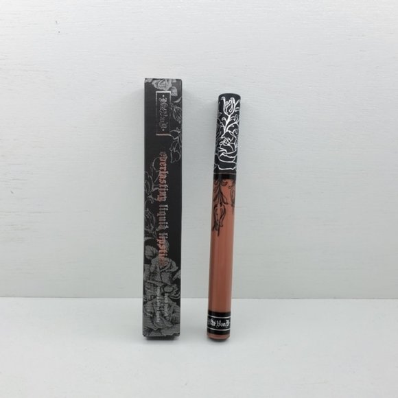 SOLD! 🆕"BowNArrow"Kat Von D Everlasting Lipstick - Picture 8 of 11